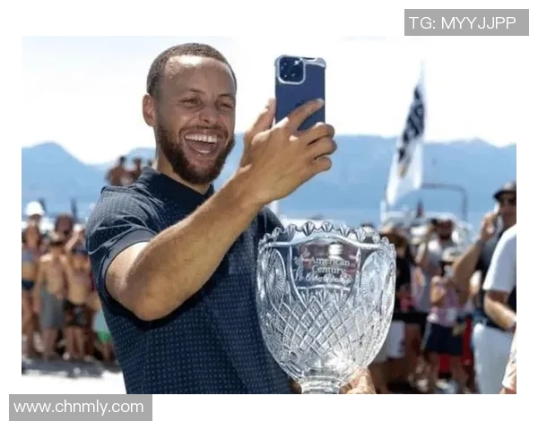 库里粉丝心中的足球明星是谁他在绿茵场上的表现如何影响了球迷