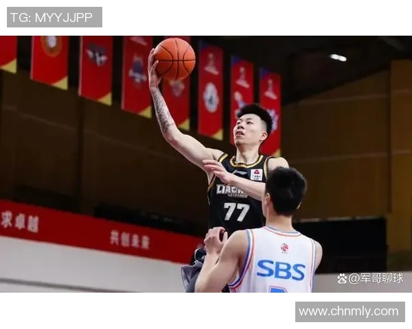 西安篮球队在全国锦标赛中以77分稳居积分榜首位